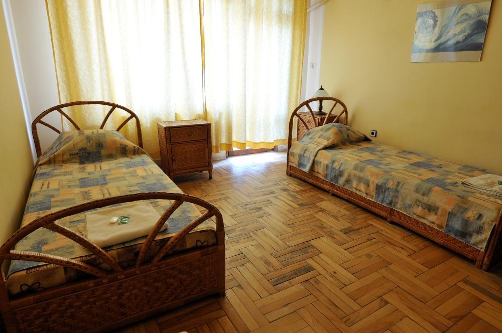 Family Hotel Prolet Šumen Exteriér fotografie